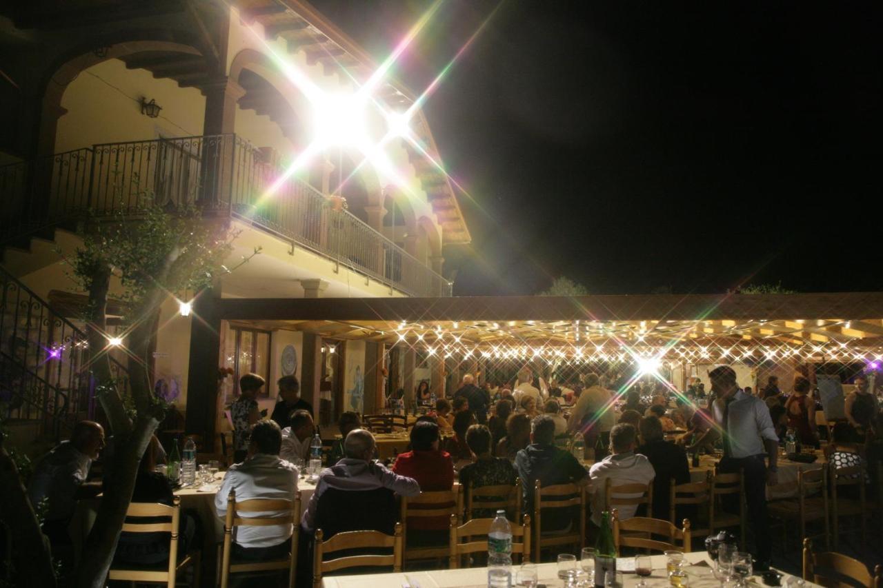 萨穆盖奥Agriturismo Da Lino Agripizza别墅 外观 照片